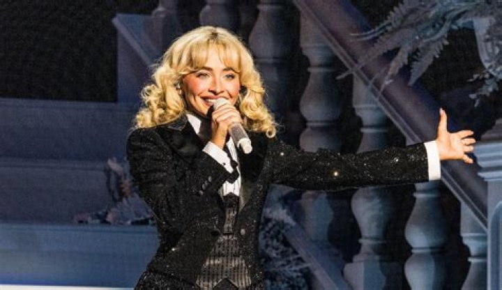 Unveiling The Enigma: Who's Sabrina Carpenter?